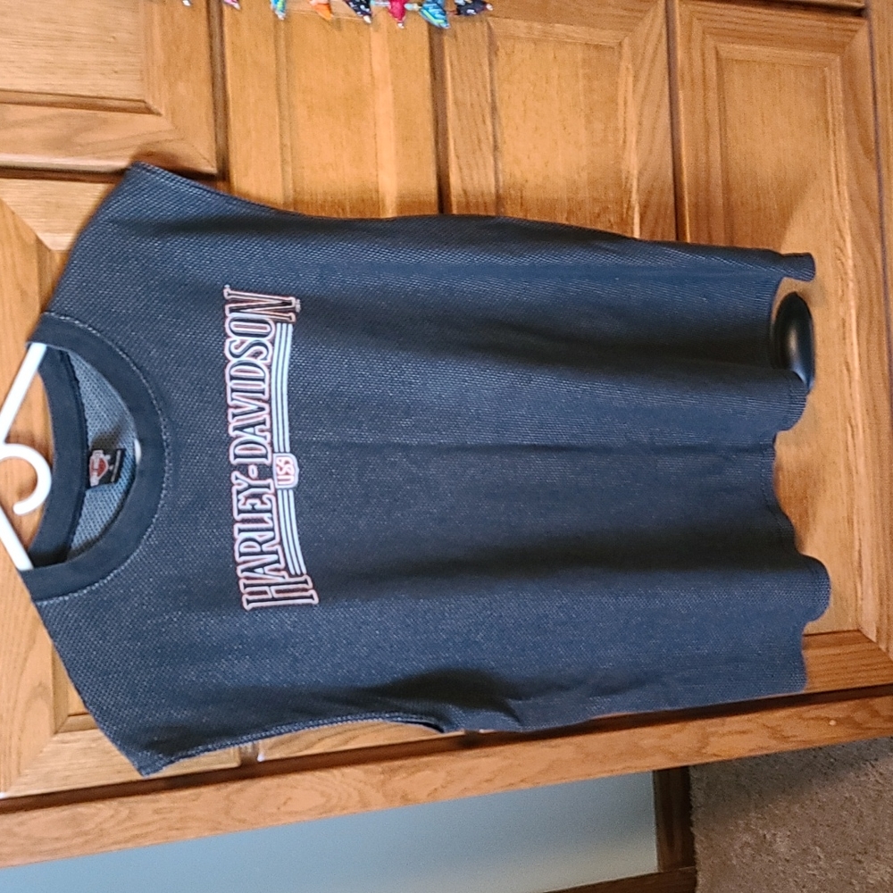 Men's XL Harley-Davidson sleeveless cotton Crete HD(no longer in business) shirt